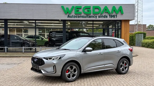 Ford Kuga 2.5 PHEV St-Line X 243pk 2025