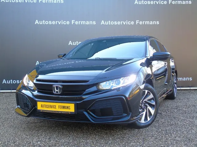 Honda Civic 1.0i V-tec Elegance - 2018 - 64DKM 2018