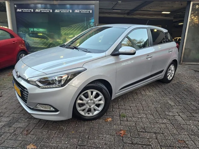 Hyundai i20 1.0 T-Gdi Go! 2016 3 2017