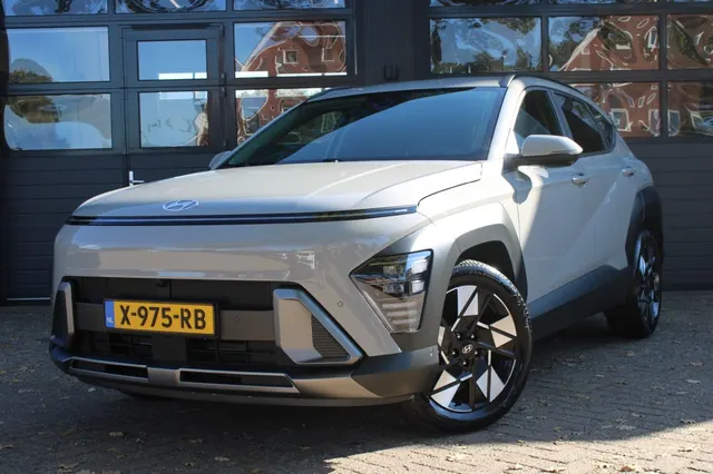 Hyundai Kona 1.6 Gdi HEV Premium **Nl-Auto** 1e eign. Afn 2024