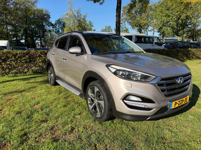 Hyundai Tucson 1.6 T-Gdi Prem. 4WD Leer 2015