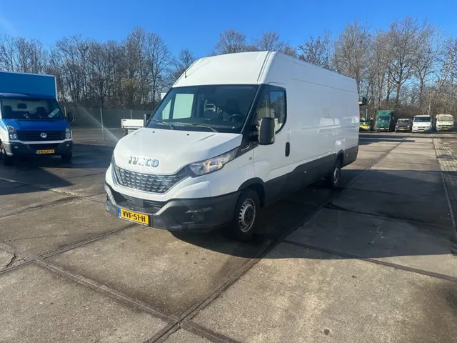 Iveco Daily Van 35S16V L4H2 Hi-Matic 2019