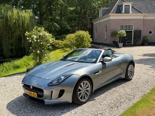 Jaguar F-Type 3.0 V6 Convertible Supercharged #Tijdloos 2013