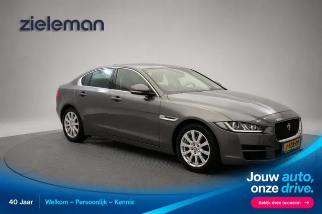 Jaguar XE Sedan 2.0t Pure Automaat 2020