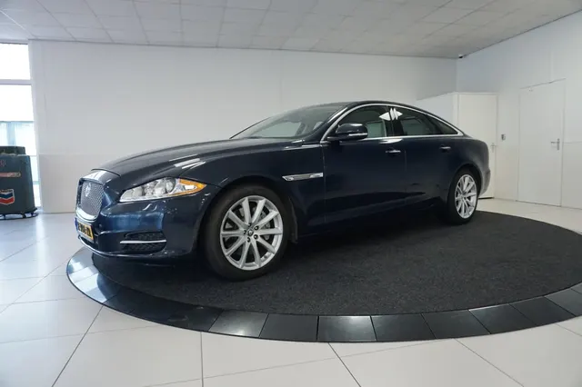 Jaguar XJ Panoramadak full options 2011