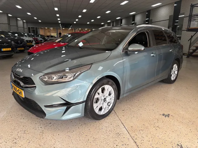 Kia Ceed Sw 1.0T-GDi MHEV Autom Half 2022