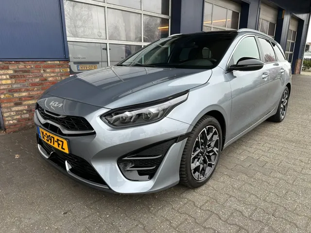 Kia Ceed 1.5 T-Gdi GT-Line 2023