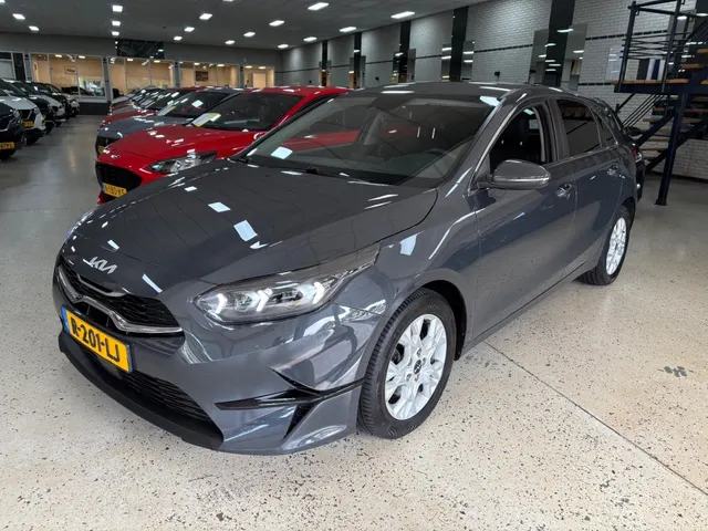 Kia Ceed 1.0 T-Gdi MHEV Digitale cockpit 2022
