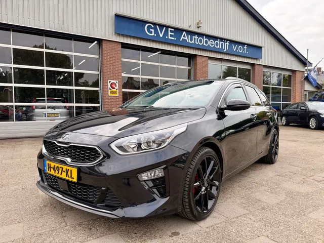 Kia Ceed 1.4 T-Gdi Dyn.Plusl 2020