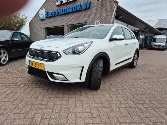 Kia Niro 1.6 Gdi H. Comfortl 2019