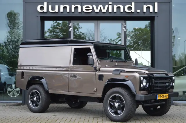 Land Rover Defender 110 Ht 2.2D Se Nl auto* 2013