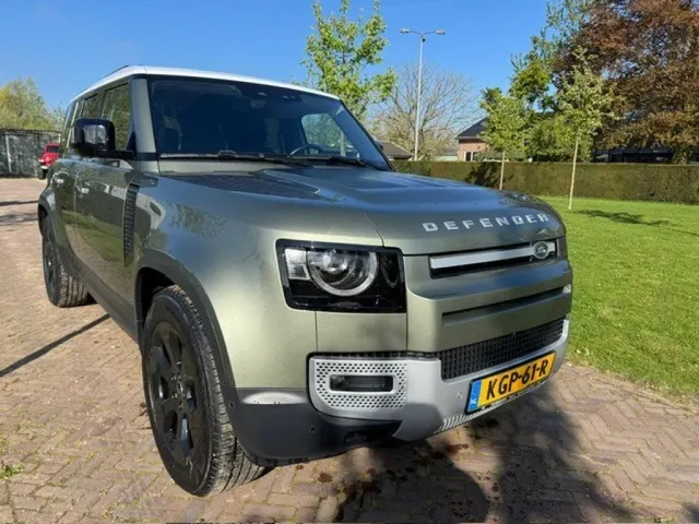 Land Rover Defender 110 P400e Aut. Luchtvering 6 zits 2021