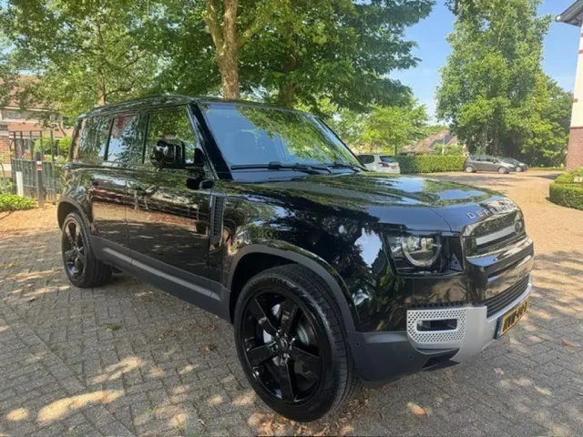 Land Rover Defender 110 P300e 300pk Phev AWD Aut 2025
