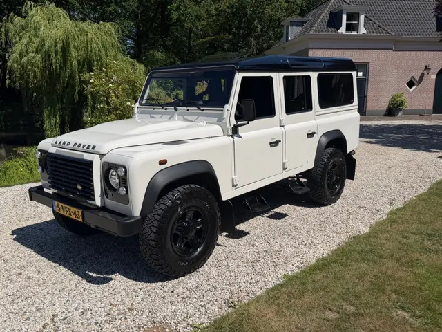 Land Rover Defender 2.4 Puma Td Ht 110 S Grijs Kenteken Nl-auto # 2009