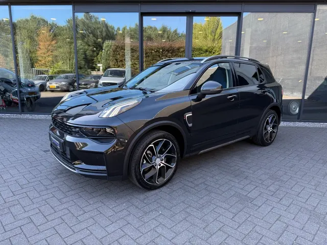Lynk En Co 01 1.5 261pk PHEV 2022