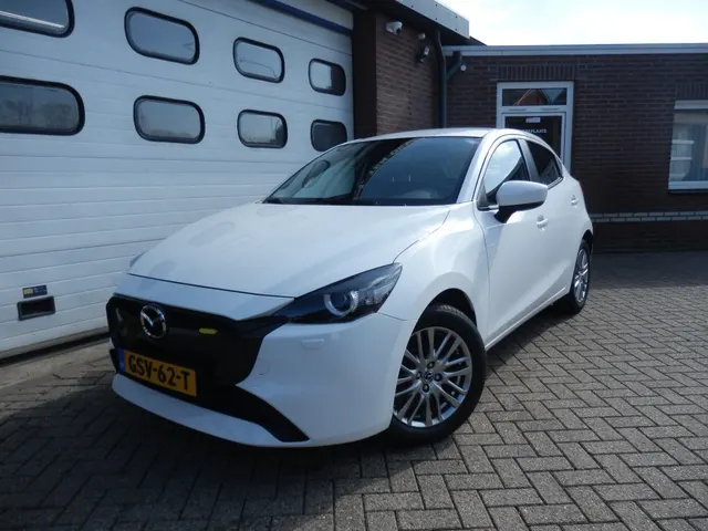 Mazda 2 1.5 E-Sa-G Homura 2023