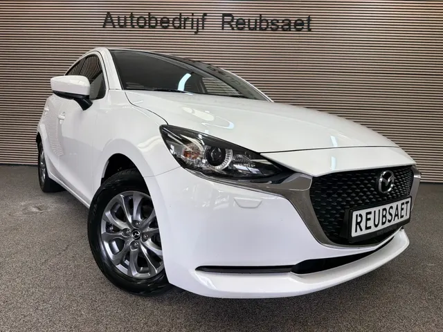 Mazda 2 1.5 Sa-G Exclusive Line 2023