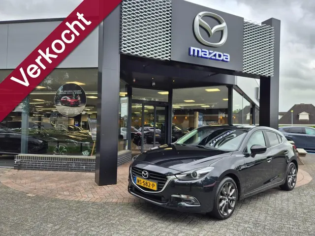 Mazda 3 Skyactiv-G 2.0 120 Ts+ 2017