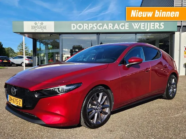 Mazda 3 2.0 Skyactiv G Luxury 2019