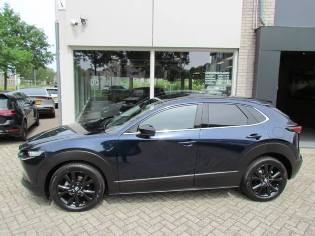 Mazda CX-30 2.5 E-Skyactiv-G M-Hybrid 6AT 140pk Homura 2026