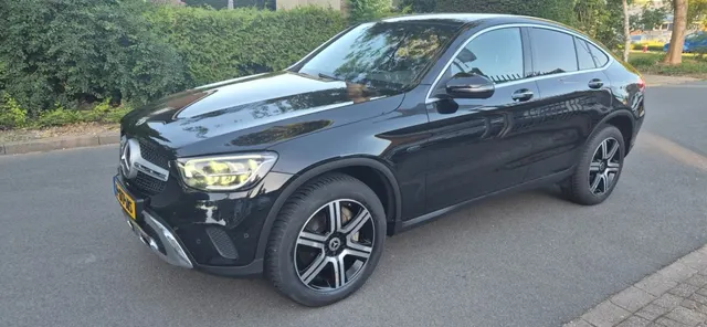 Mercedes-Benz 300 Coupe 300e 4matic business Solution AMG* 2021