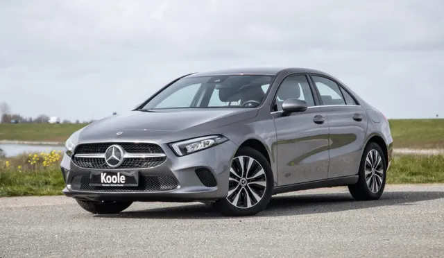 Mercedes-Benz A-Klasse 250 e Business Line 2022