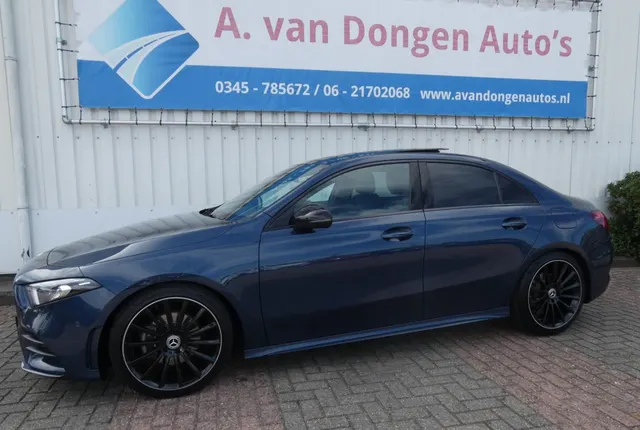 Mercedes-Benz A-Klasse 200 AMG Upgrade Edition 2019