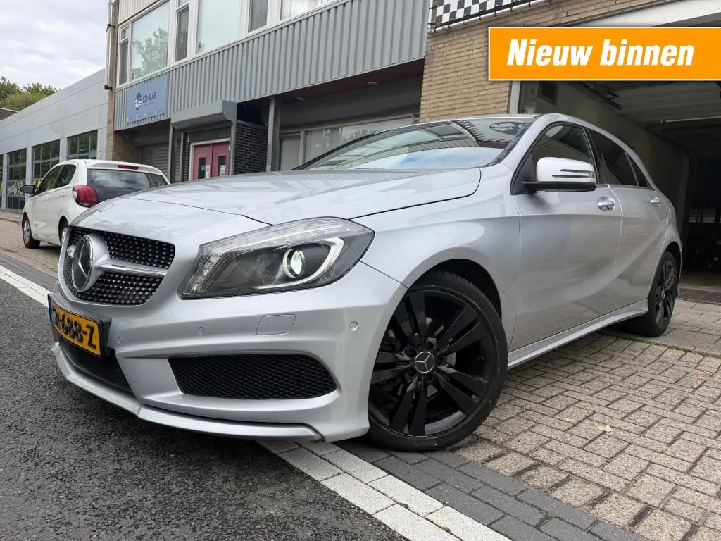 Mercedes-Benz A-Klasse 180 Ambition AMG Pakket Nette Auto Leer Rijdt Goed Apk 5-2027 2013