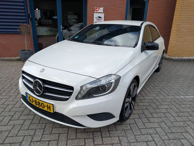 Mercedes-Benz A-Klasse 180 Prestige 2014