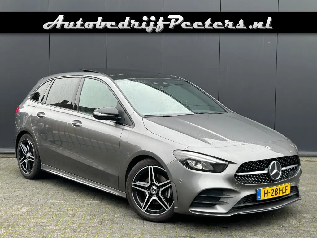 Mercedes-Benz B-Klasse B 180 AMG Nightpakket 2020