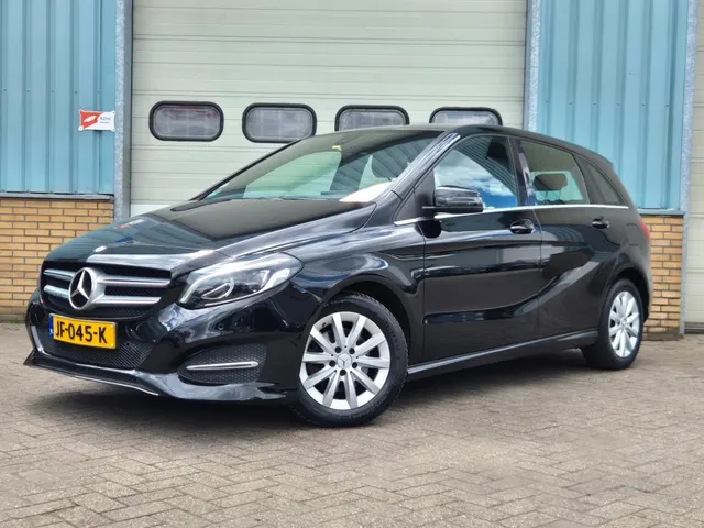 Mercedes-Benz B-Klasse 180 Ambition 2016