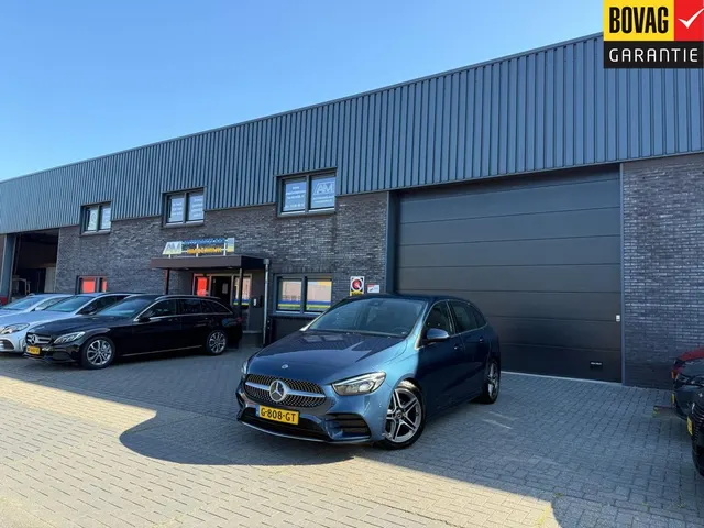 Mercedes-Benz B-Klasse 180 Business Solution AMG 2019