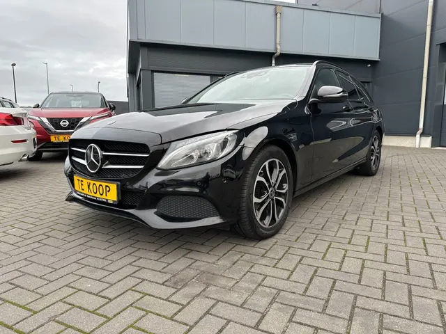 Mercedes-Benz C-Klasse C180 Estate Aut.PremiumPlus 2017