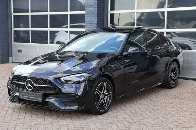 Mercedes-Benz C-Klasse C 300 E AMG-line 2024