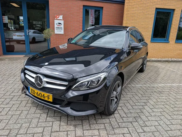 Mercedes-Benz C-Klasse 400 4MATIC 2015