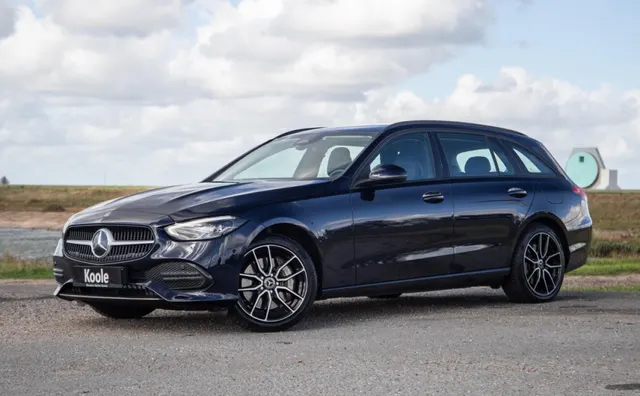 Mercedes-Benz C-Klasse Break C300e Business Line (PHEV) 2022