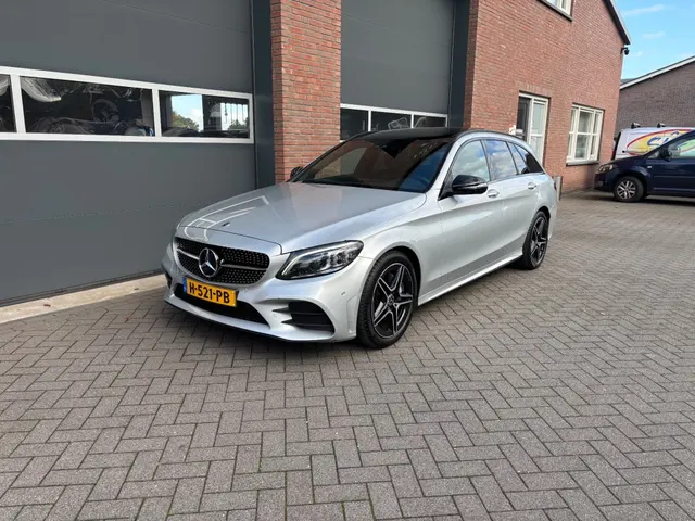 Mercedes-Benz C-Klasse 180 Bns Sol. AMG 2020