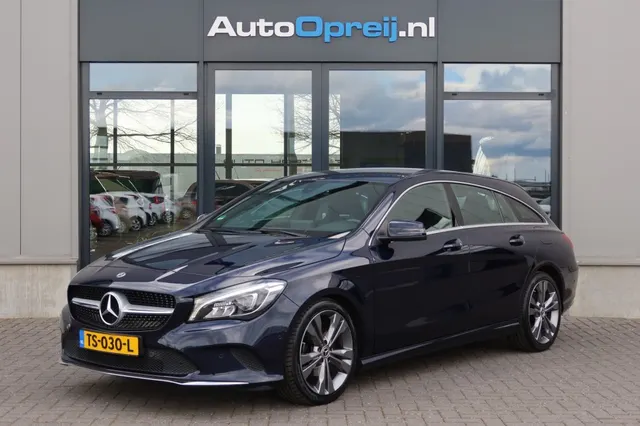 Mercedes-Benz CLA-Klasse 180 Shooting Brake Automaat Business Solution Plus Uprade Editio 2018