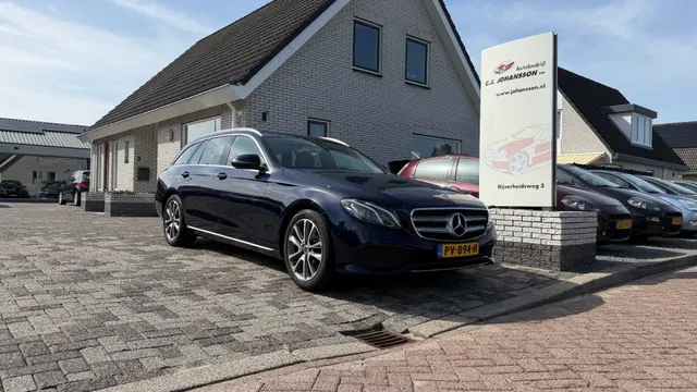 Mercedes-Benz E-Klasse Estate Business Solution 2017