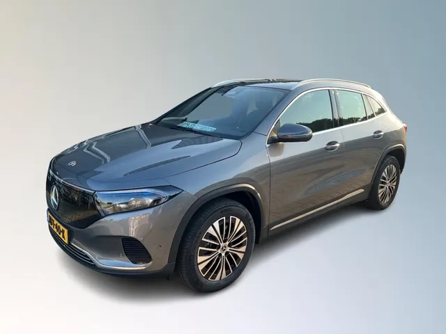 Mercedes-Benz EQA 250+ Bns Sol Lux 2025