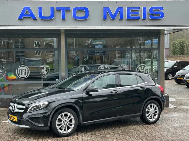 Mercedes-Benz GLA-Klasse 180 Lease Edition Plus Automaat 2017