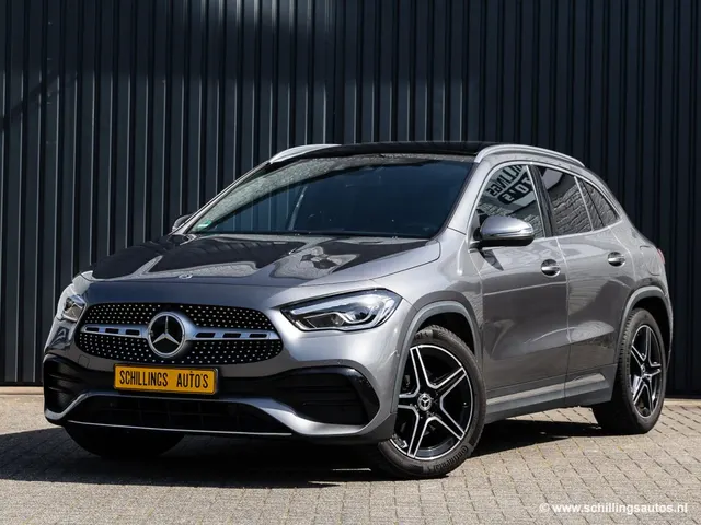 Mercedes-Benz GLA-Klasse 200 AMG Line 2020