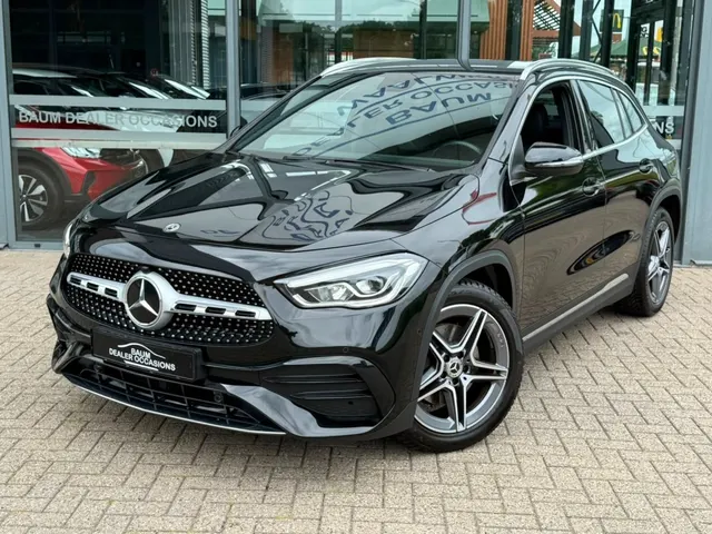 Mercedes-Benz GLA-Klasse 200 AMG Line Automaat 2022