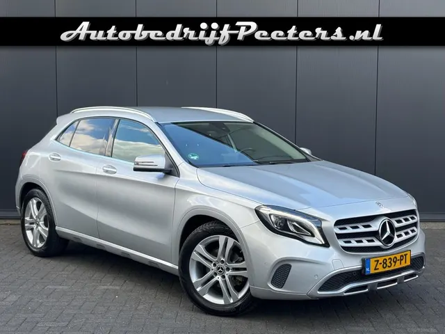 Mercedes-Benz GLA-Klasse Gla 180 Aut. Sportstoelen 2019