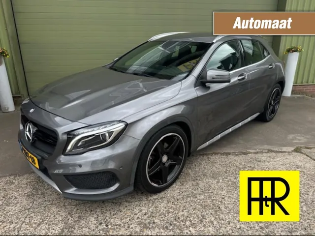 Mercedes-Benz GLA-Klasse 200 AMG 2014