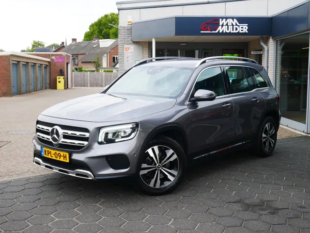 Mercedes-Benz GLB-Klasse 180 Luxury Line ** 2022