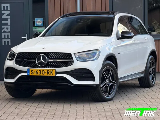 Mercedes-Benz GLC-Klasse 300E 4M. AMG 2021