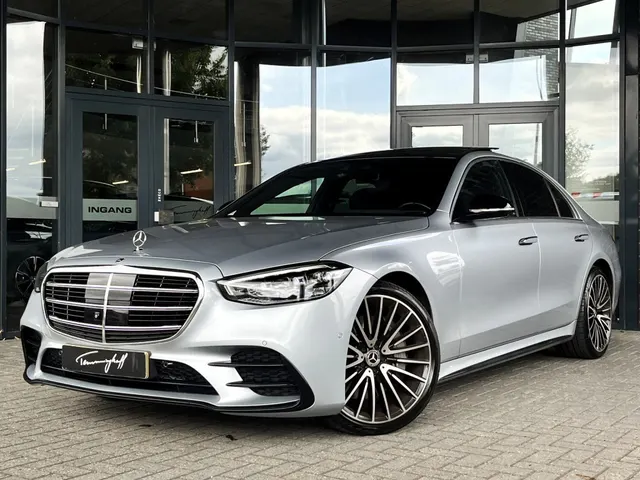 Mercedes-Benz S-Klasse 400D 4MATIC AMG Line 2021