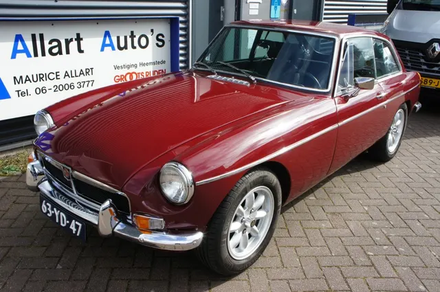 MG B GT 1974
