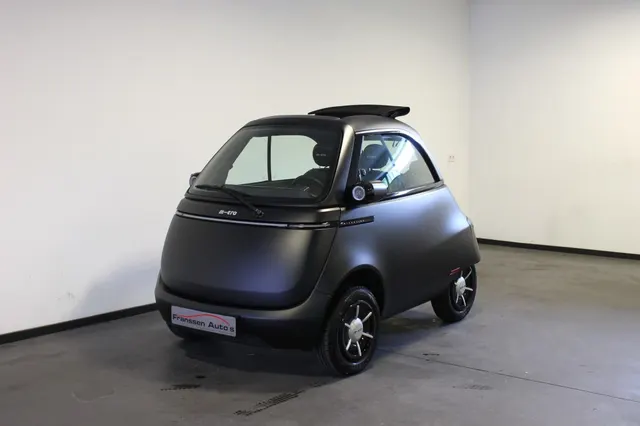 Micro Microlino Competizione 2024